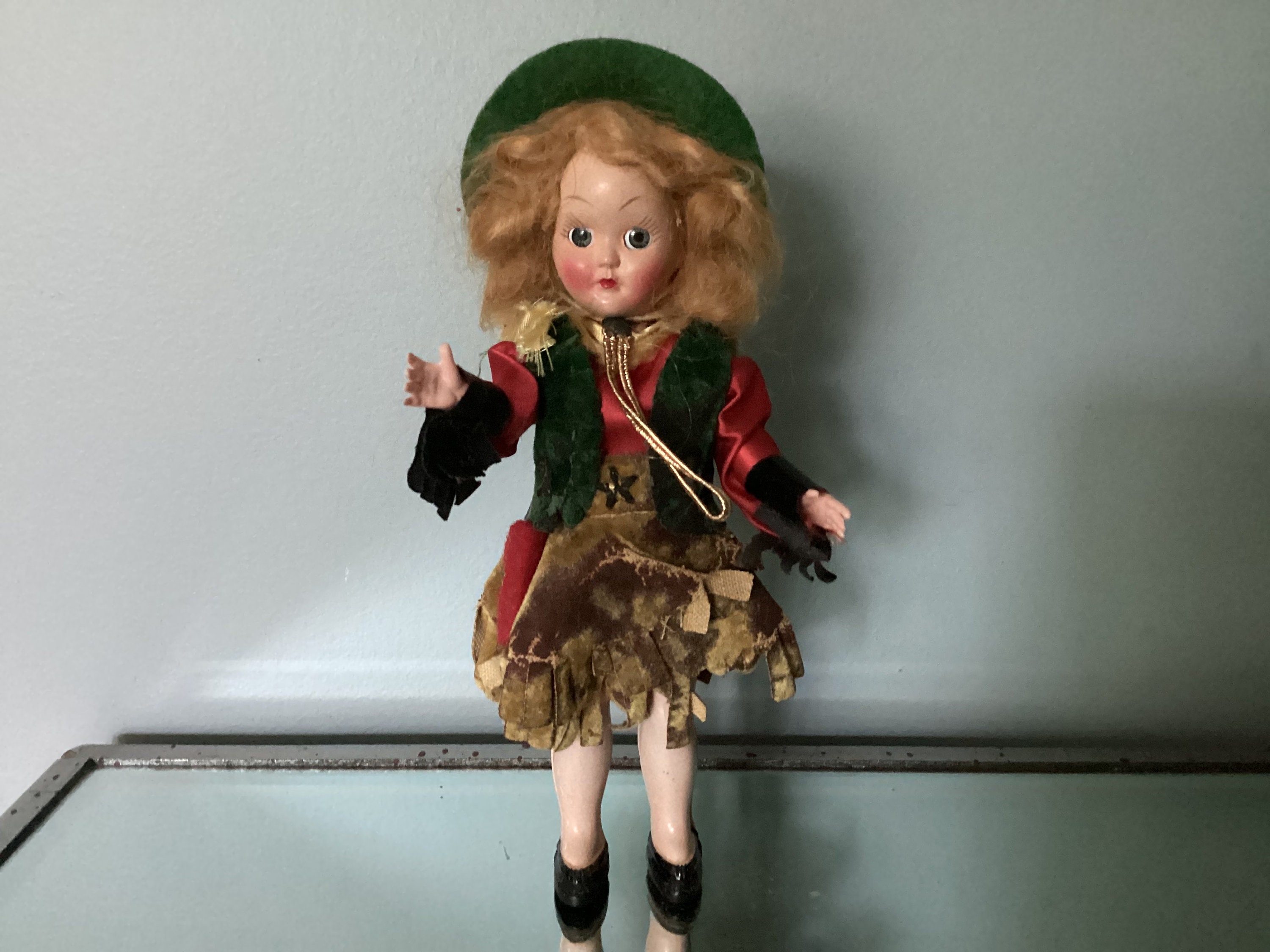 Annie oakley shop doll 1950 s