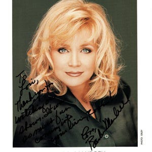 Barbara Mandrell gesigneerde gesigneerde foto van 8 x 10 - aan Lori GEWELDIGE INHOUD