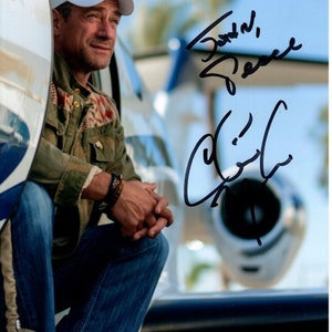 Christopher Meloni autographed signed 8x10 photograph - to John
