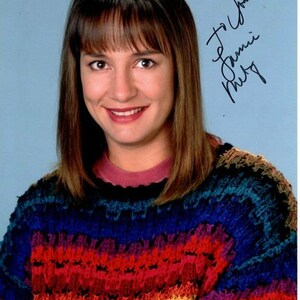 Laurie Metcalf autographed signed 8x10 roseanne jackie harris photograph - to john