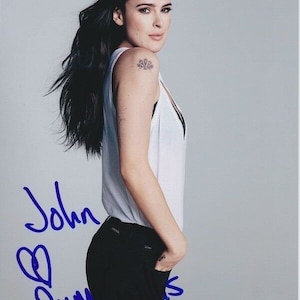 Rumer Willis signed autographed 8x10 photograph - to john daughter of bruce & demi moore