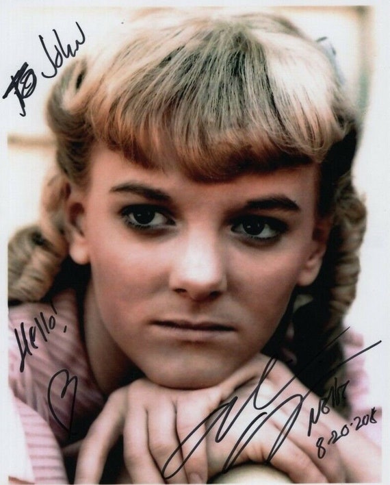 アリソン・アーングリムのサイン入り8x10大草原の小さな家ネリーの写真