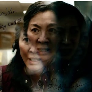 Michelle Yeoh autographed signed 8x10 Everything Everywhere All At Once photograph - to john