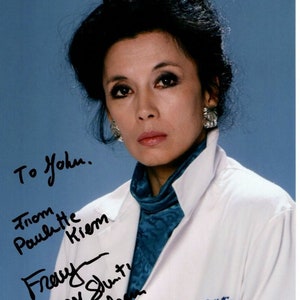 France Nuyen handsignierte signierte 8x10 St. Anderswo Dr. Paulette Kiem Fotografie - zu John