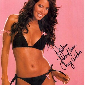 Fotografía autografiada de Amy Weber de 8x10 - Para John