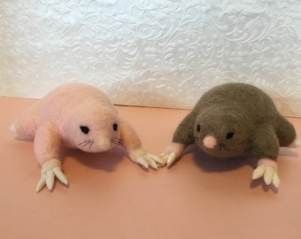 OSRS Giant mole / Baby Mole Baby Mole-Rat Needle Felted Wool Figures