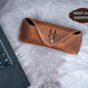 Personalized Leather Glasses Case, Custom glasses box, Soft Glasses Case, Anniversary Gift, Gift for Him,Wedding Bridesmaid Gifts for Party