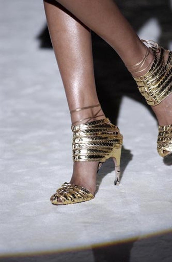 GUCCI TOM FORD python heels - image 2