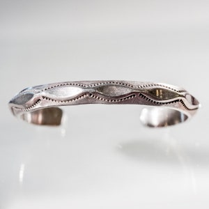 Fabulous Designer&#39;s Unisex American Native Cuff Bracelet ELAINE TAHE Solid Sterling Silver Vintage Estate Birthday Gift For Him Her 925