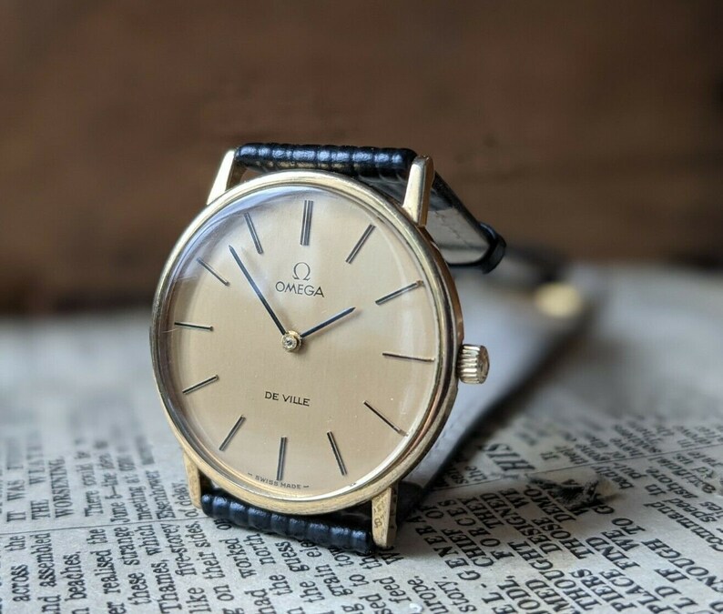 Omega De Ville Vintage Cal.625 Used Manual Winding Mens Watch Authentic  Working - Japan Pre-owned Vintage