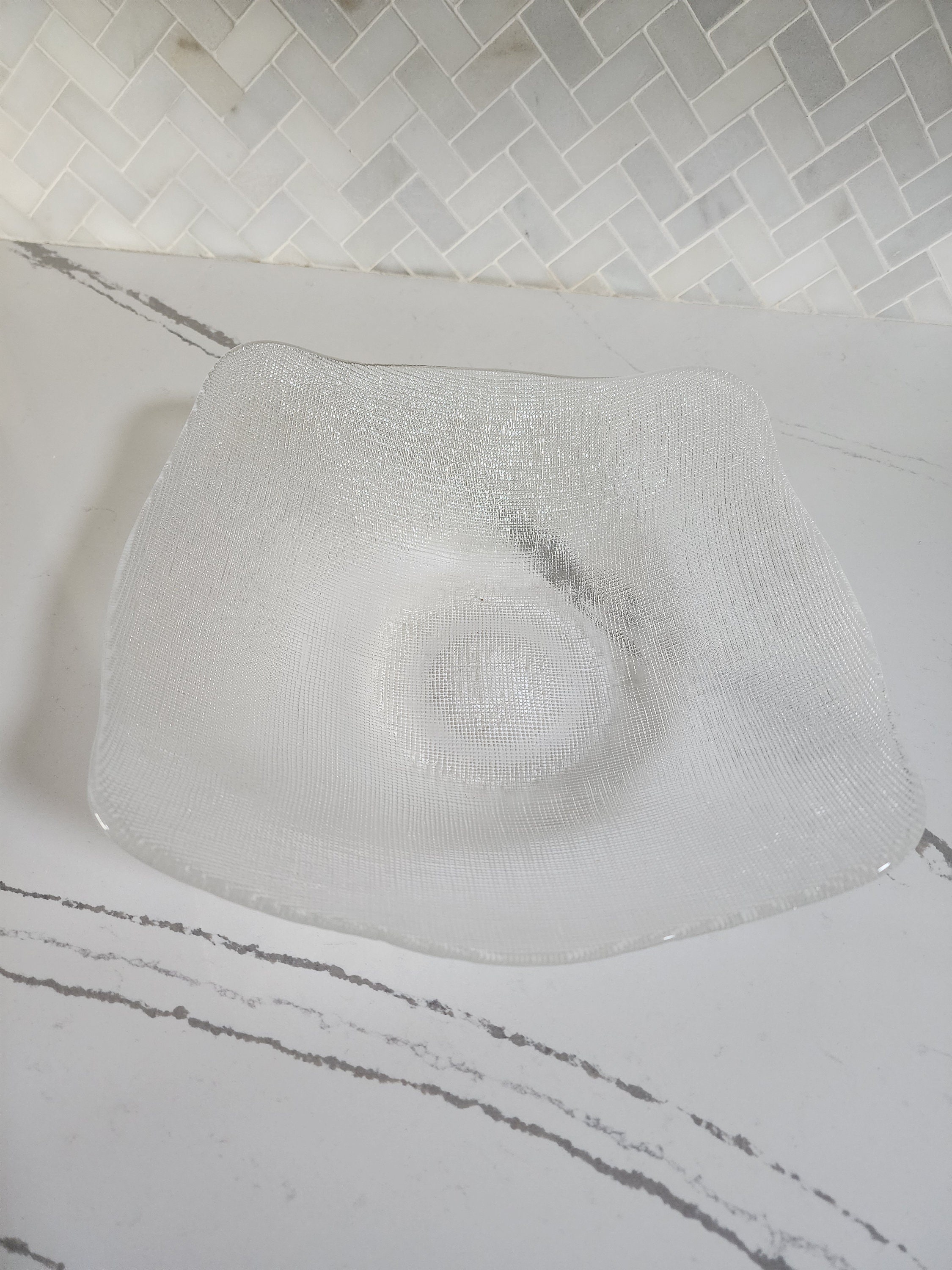 Italian IVV Industria Vetraria Valdarnese Linen Woven Glass Bowl