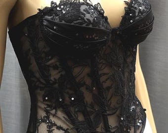 Elegant Black Corset with Embroidery and Sequins – Perfect for an Evening Look or Special Occasion