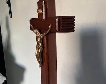 Emergency Kit Crucifix