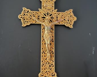 Ornate Gold Vintage Crucifix
