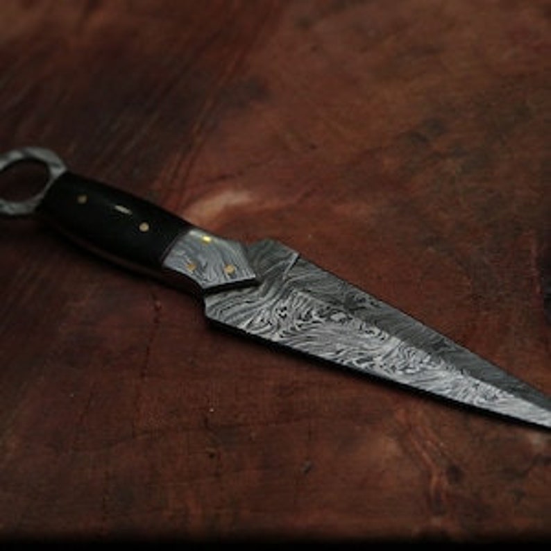 Handmade Balanced Throwing Knife Throwing Knife for League or Forest