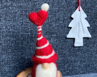 Love Santa, Felted Santa Gnome with heart shaped hat, Decoration