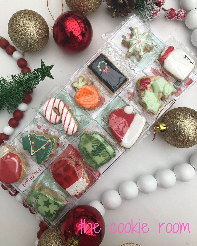 12 Days of Christmas Advent Calendar READY TO POST - Etsy