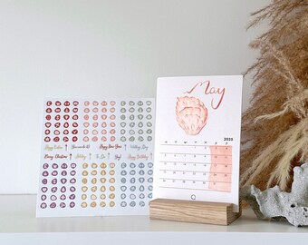 12 months Custom Seaside Desk Calendar 2026/2027: Watercolour Shells, Wood Stand & Stickers