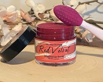 Exfoliante labial de terciopelo rojo / Exfoliante de azúcar batida con cepillo