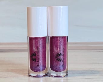 Brillo labial con brillo que cambia de color Sugar Plum, vegano y sin crueldad animal.