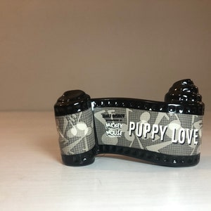 Vintage Classics Walt Disney Collection - Mickey Mouse Puppy Love: Opening Title
