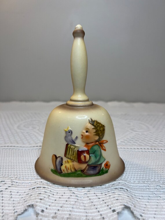 ゲーベル社　少女のリングベル ゲーベル社 少女のリングベル 置物