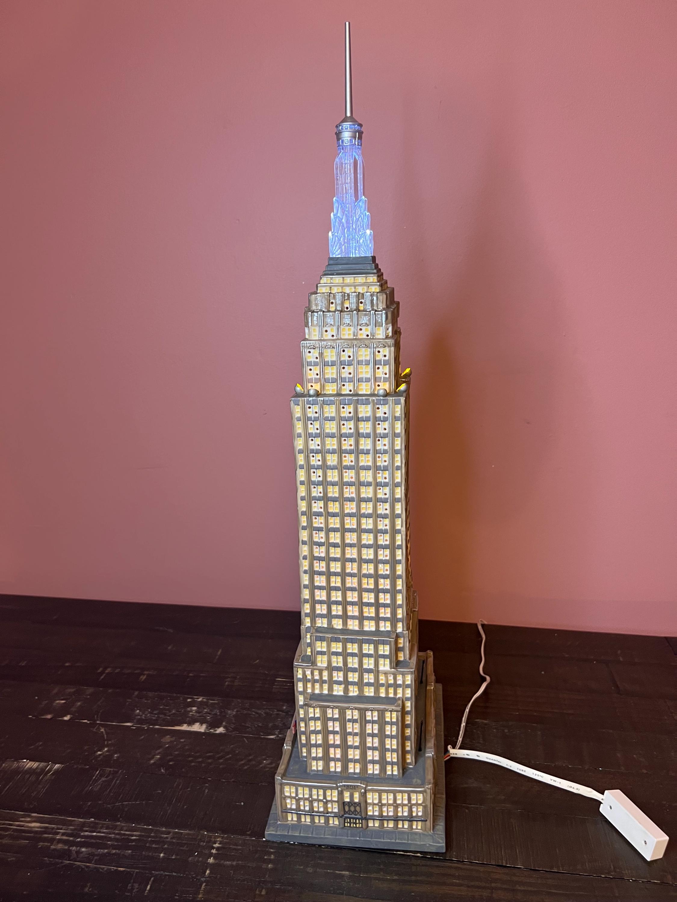 アンティーク雑貨 Empire State Building Dept 56 - Empire State Building, Historical Landmarks: Christmas