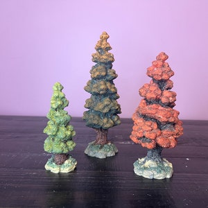 Dept 56- Village Autumn Trees- North Pole Village Series : Department 56 RETIRED, Vintage Christmas Village Scene Decor, Village Trees