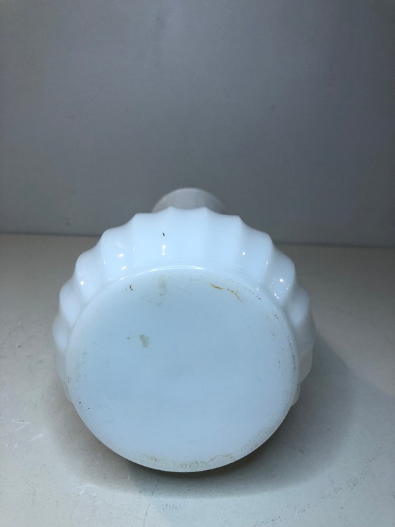 大型 11.5 インチ ヴィンテージ ミルクガラス花瓶 - Etsy 日本