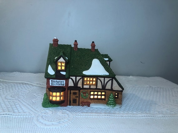 Dept 56: Nicholas Nickleby Cottage- Dickens' Village Series