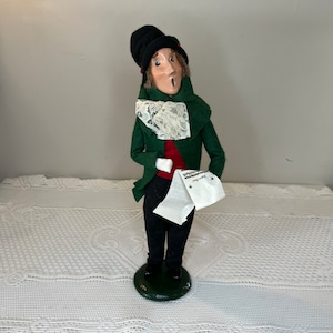 1986 Vintage Byers Choice Caroler - Victorian Man with Music Sheet, Vintage Handmade Doll, Antique Caroler, Christmas Caroler Figurine