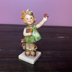1960s Vintage Goebel Hummel Figurine; Spring Cheer # 172- TMK- 4, Vintage Porcelain Figurine - Made in Germany, Class Collectible Home Decor