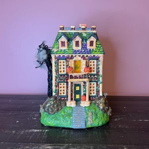 Dept 56: The Haunted House, Fiber Optic House, Halloween Snow Village Series; Department 56 - RETIRED, Vintage Lighted Halloween Scene Decor