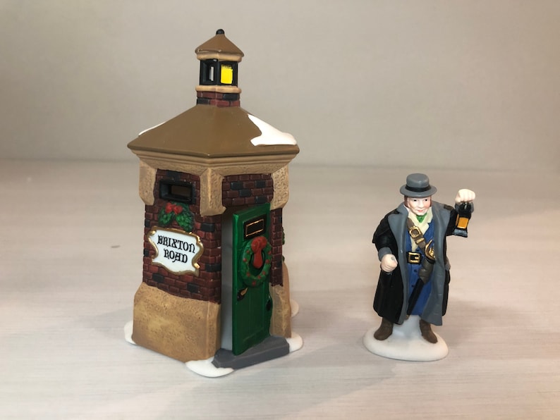 Dickens' Village "Brixton Road Watchman" - Thumbnail 3