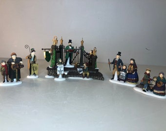 Dept 56: A Christmas Carol Reading By Charles Dickens - Dickens Village Series; Department 56 - RETIRED - Christmas Village Scene Decor