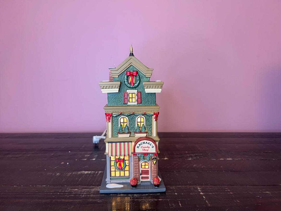 クリスマスインザシティシリーズ 磁器製ミニチュアハウス 「大聖堂