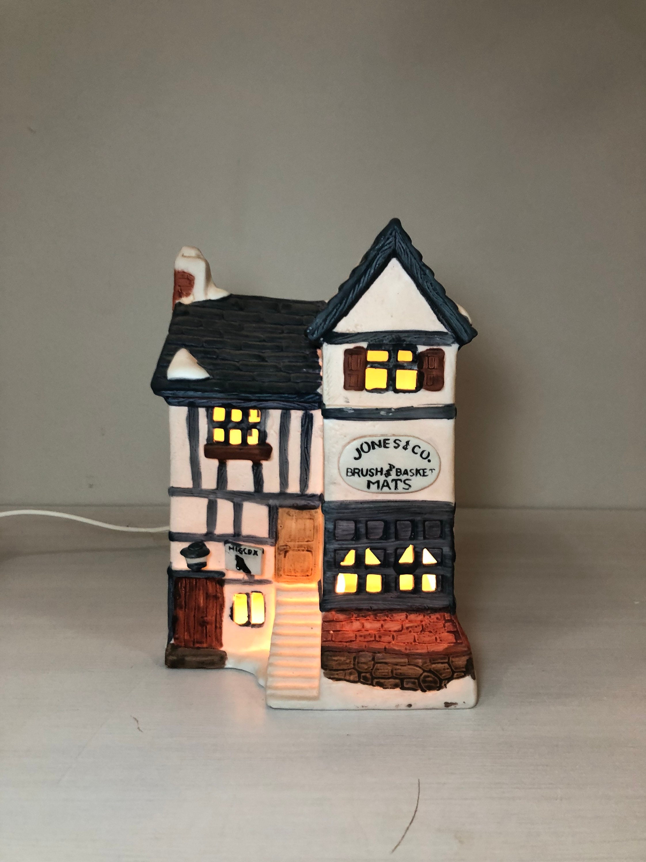 Dept 56: Jones & Company Brush and Basket Shop - Original