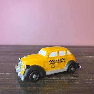 Dept 56; Checker City Cab, Christmas in the City Series, Department 56 - RETIRED - Miniature Vintage Christmas Village Accessory