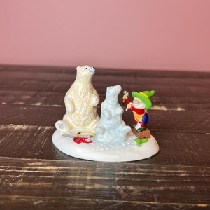 Dept 56: Polar Carving -North Pole Series; Department 56-RETIRED; Christmas Village Accessories-Christmas Village Scene, Miniature Christmas