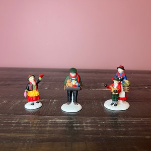 Dept 56- The Toy Peddler- Alpine Village Series: Department 56 RETIRED Vintage Christmas Village Accessory; Miniature Christmas Scene Decor