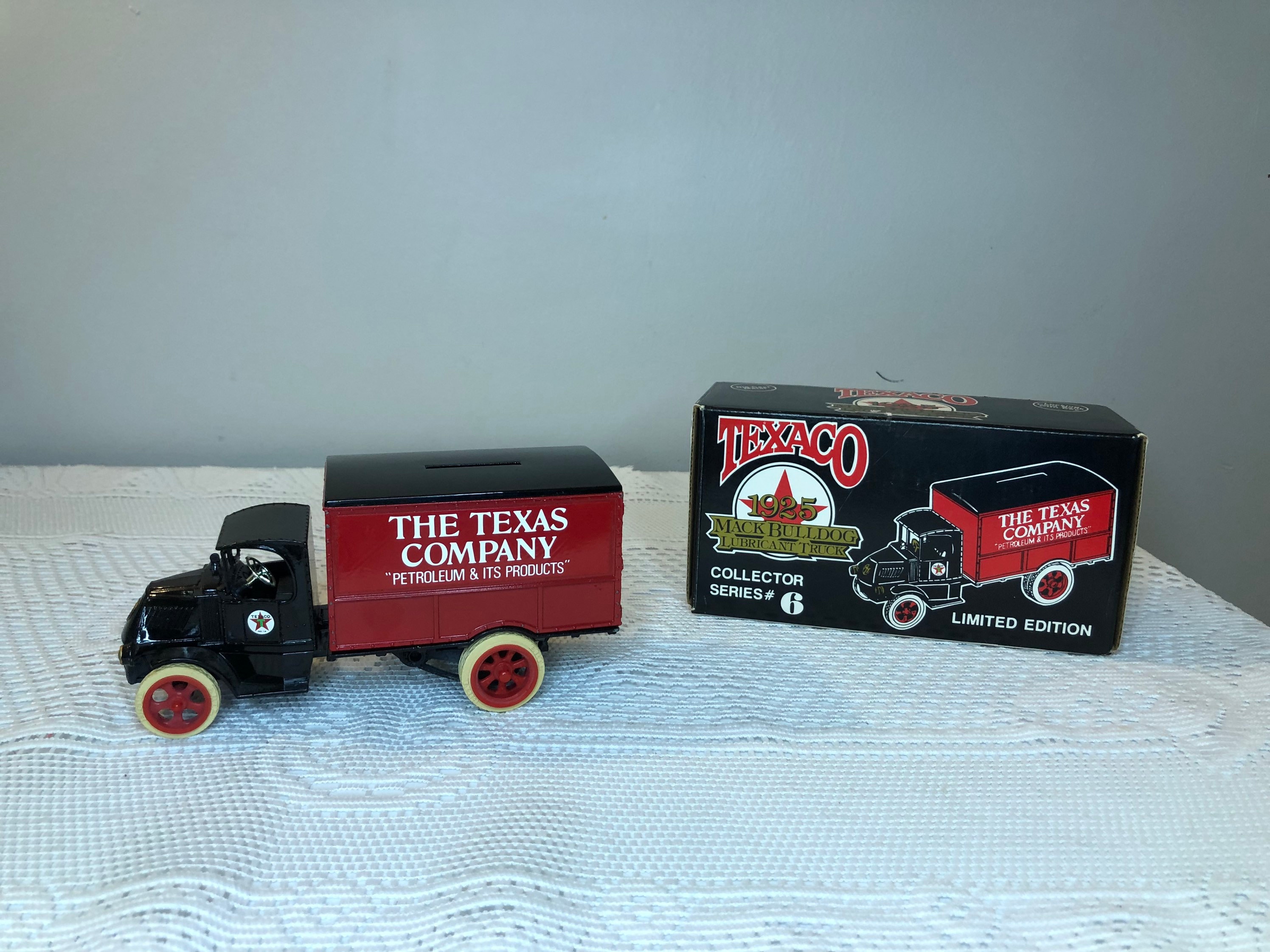 Vintage Texaco 1925 Mack Bulldog Lubricant Truck; Collector Series