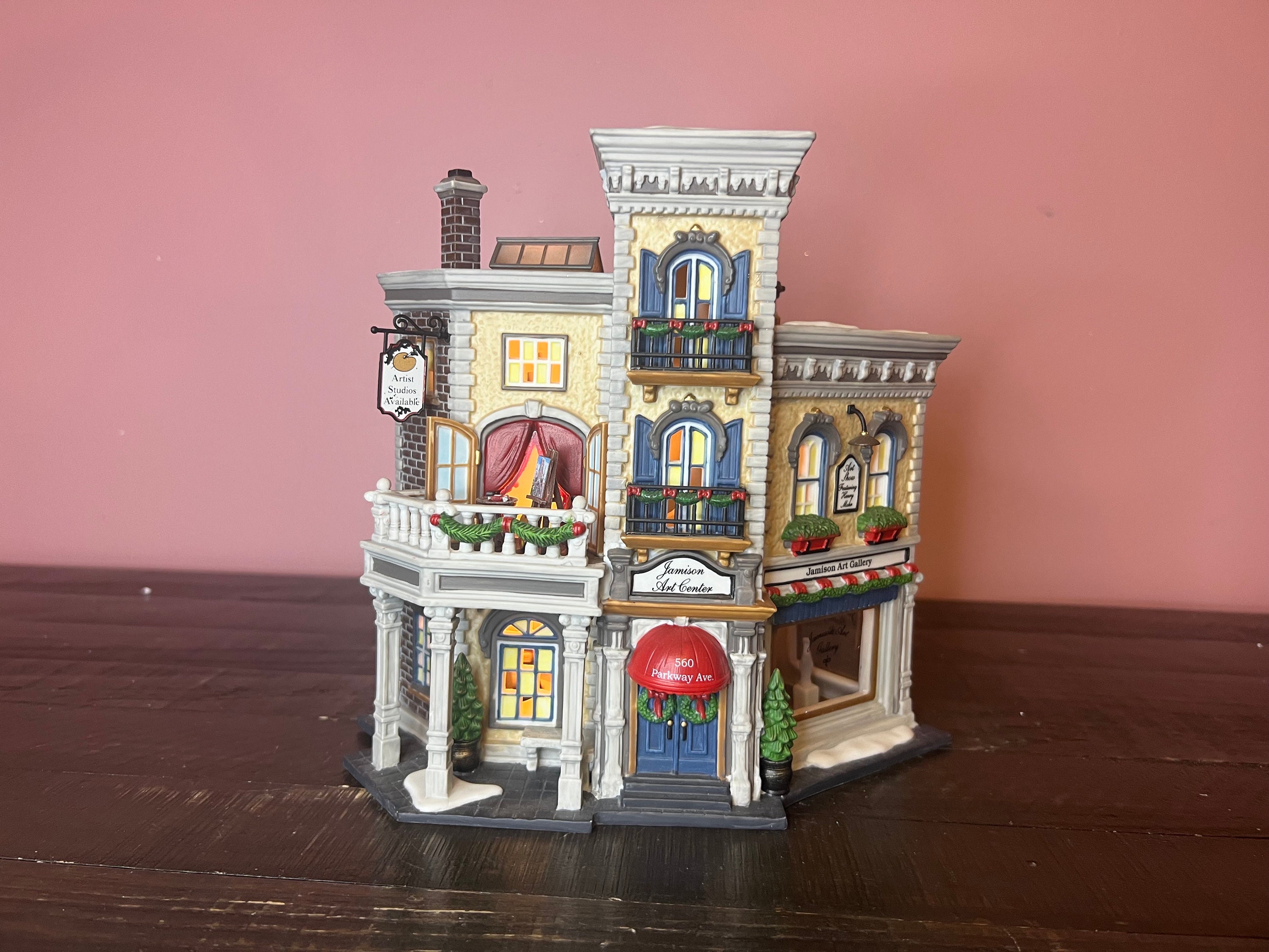 Dept 56 - Jamison Art Center: Christmas in the City Series