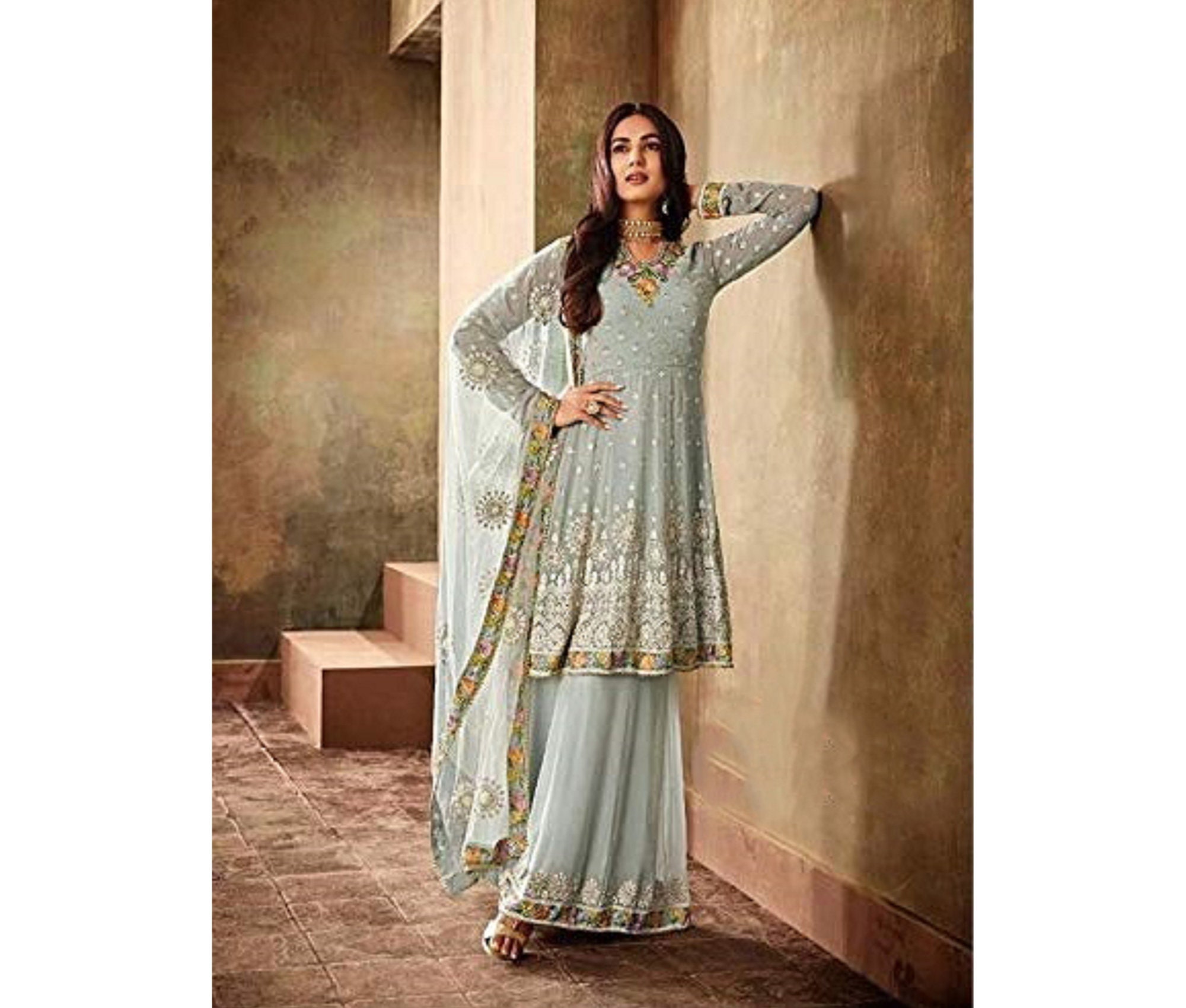 Indischer Salwar Kameez Sharara Anzug - Besticktes 3-teiliges Set In Netzstoff
