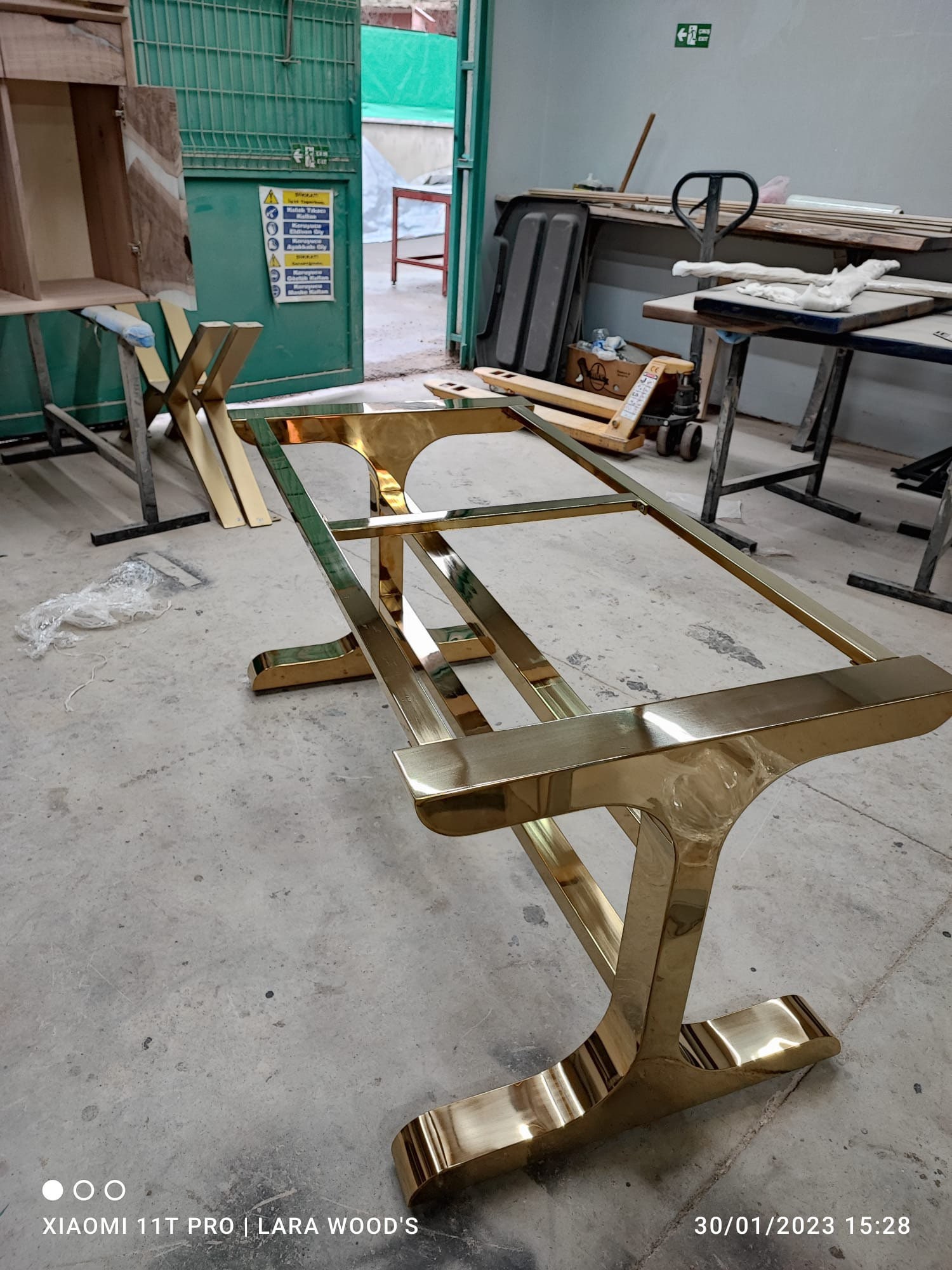 Stainless Steel Shiny Brass Gold Table Legs, Titanium Gold T Shape ...