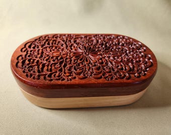 Oval Engraved Maple Box with Purple Heart Lid
