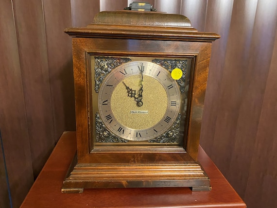 Seth Thomas Electric Bracket Clock With Westminster Chime Circa