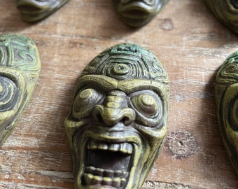 A Single Kalu the Souless Tiki Mask Fridge Magnet. Resin, handmade, Christmas, Holiday Gifts