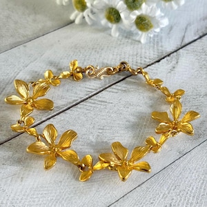 Golden Flower Bracelet