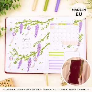 Diario pre-costruito in stile proiettile / Copertina in pelle vegana / Griglia a punti A5 senza data / 12 temi originali, configurazione annuale / 224 pagine disegnate a mano + regalo