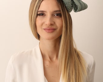 Green Quetzal Hat: Millinery-Wedding, Wedding Hat, Headpiece, Pillbox Hat SCEVU10263